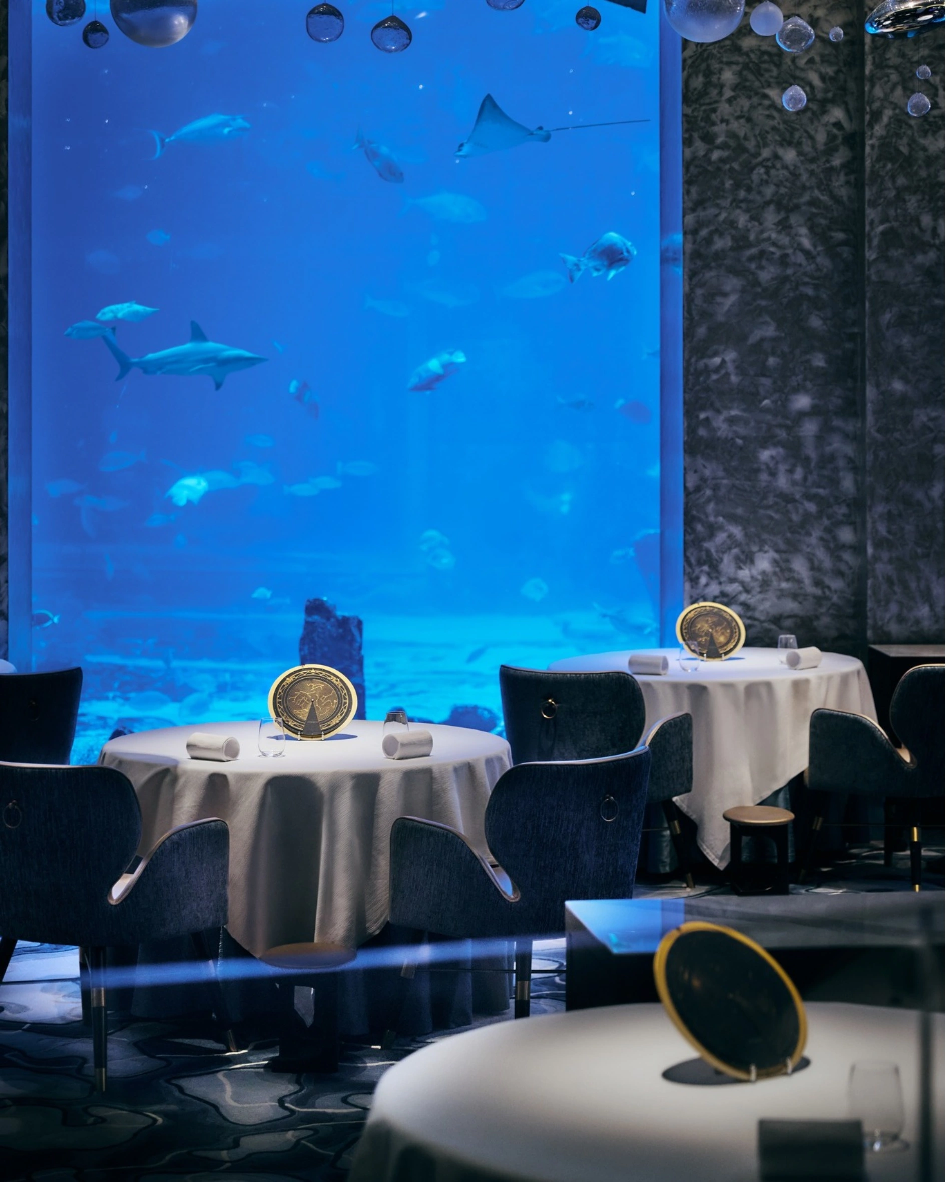 ossiano underwater dining best date night spot in dubai uae