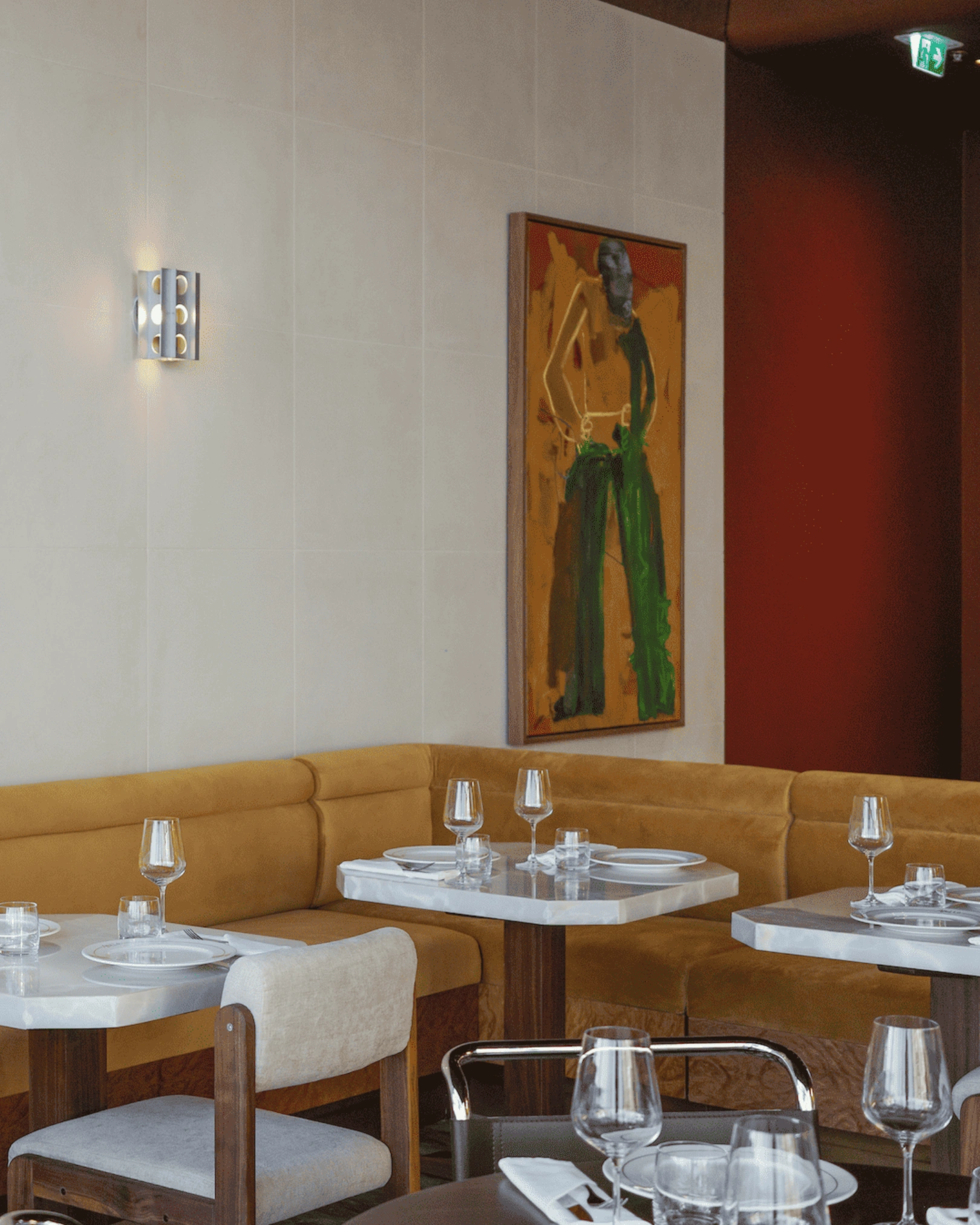 best new restaurants in dubai apollo