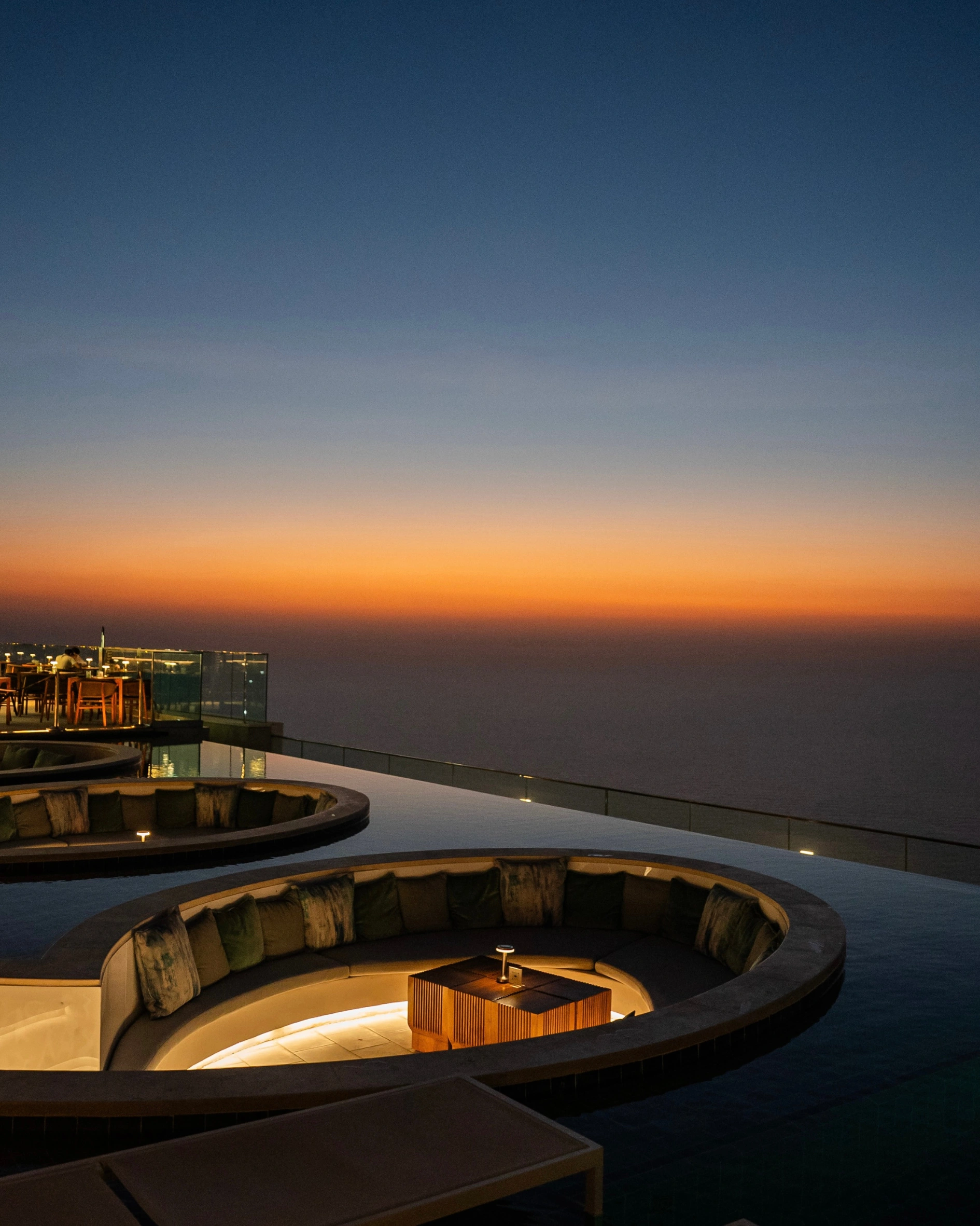 dubai most instagrammable pools uae zeta seventy seven