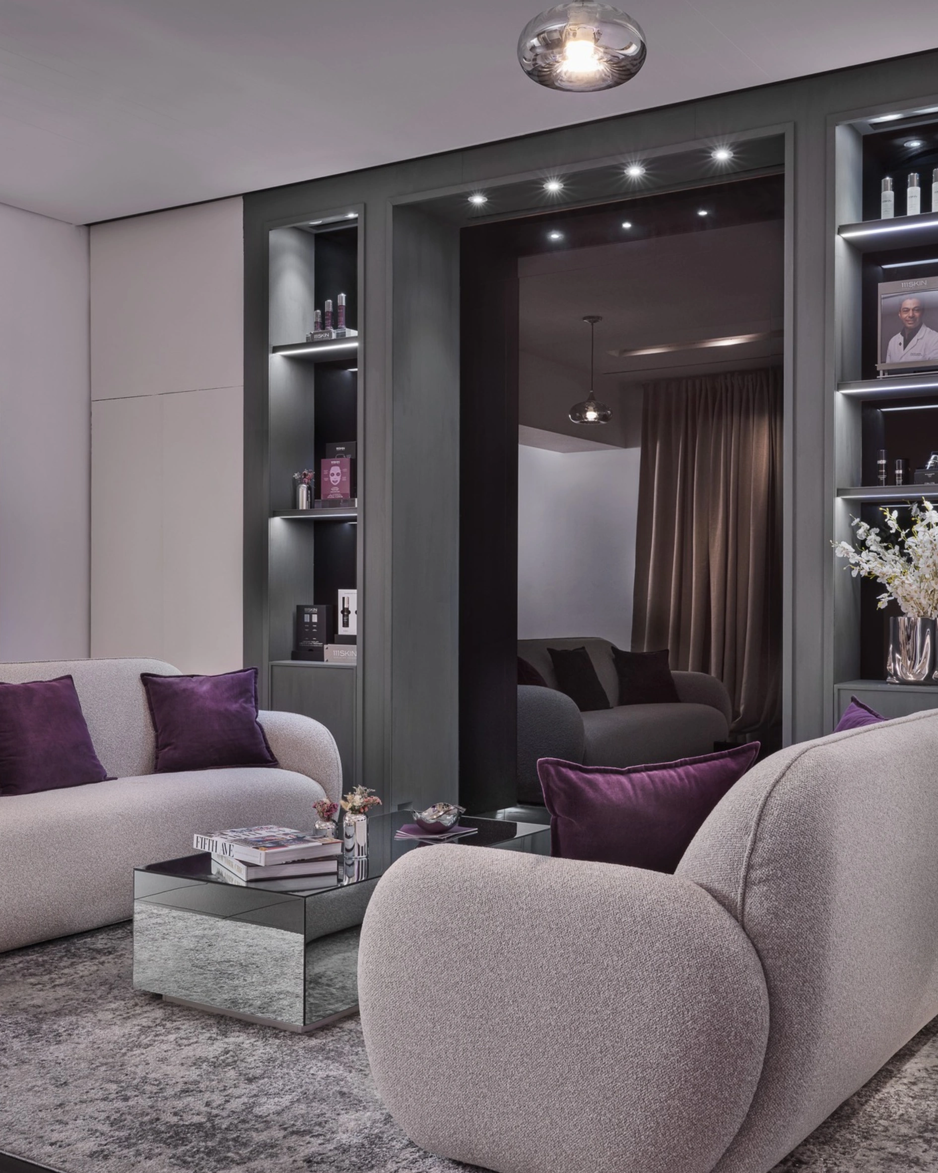 inside look the plaza new york united states of america usa home alone 2 kevin mccallister