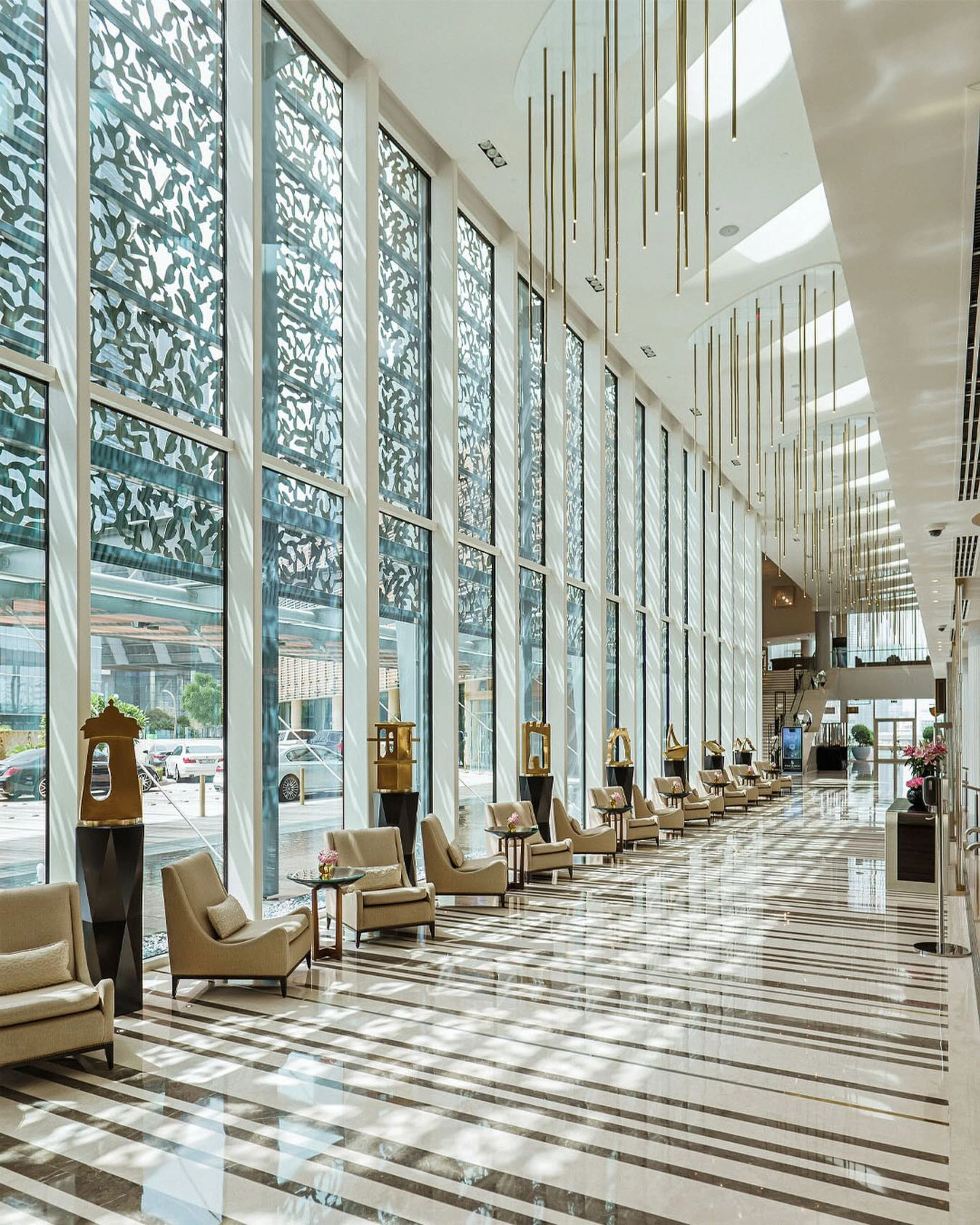 best luxury hotels in abu dhabi middle east four seasons al maryah island