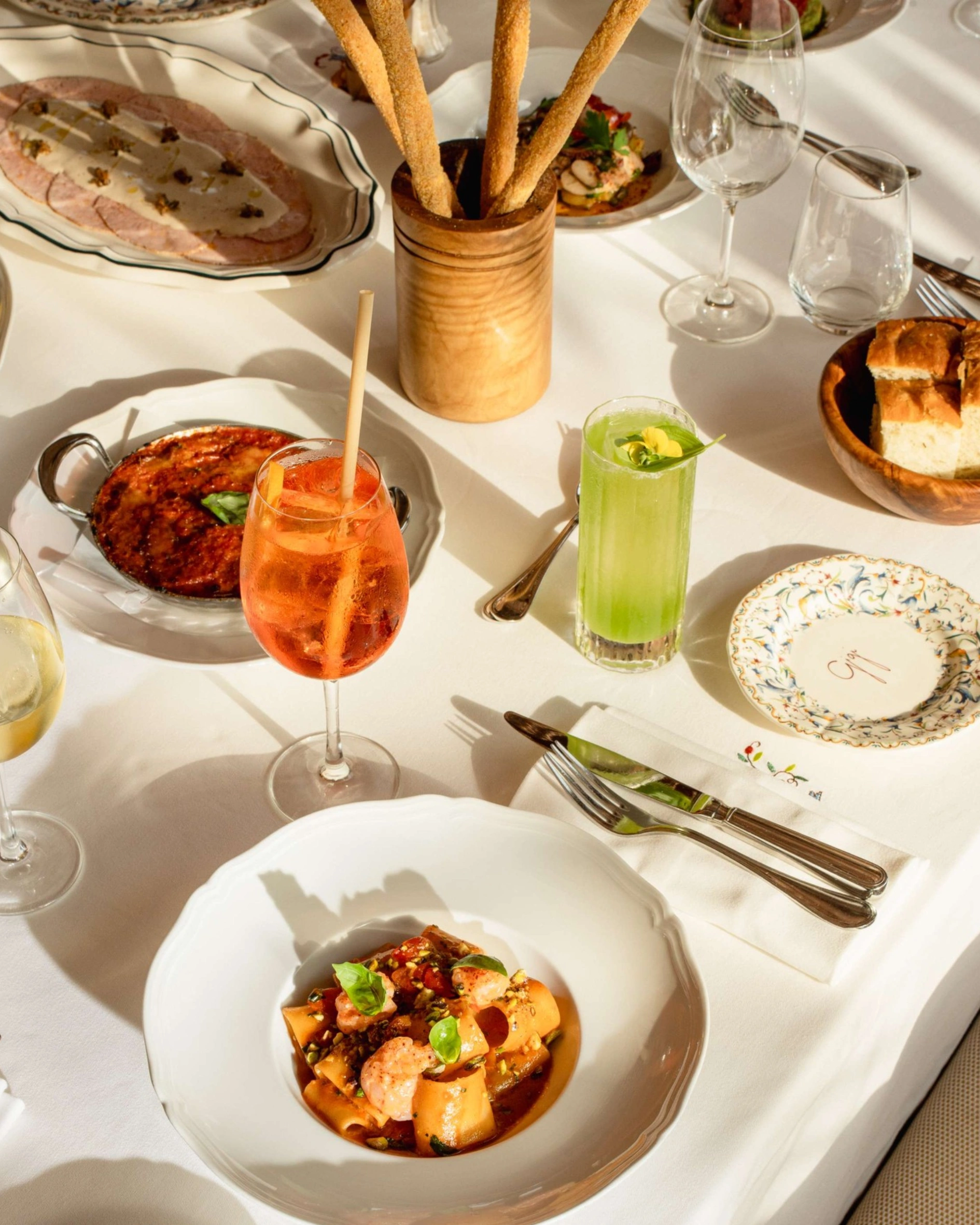 best restaurants for long lunches in dubai uae middle east gigi rigolatto j1 beach