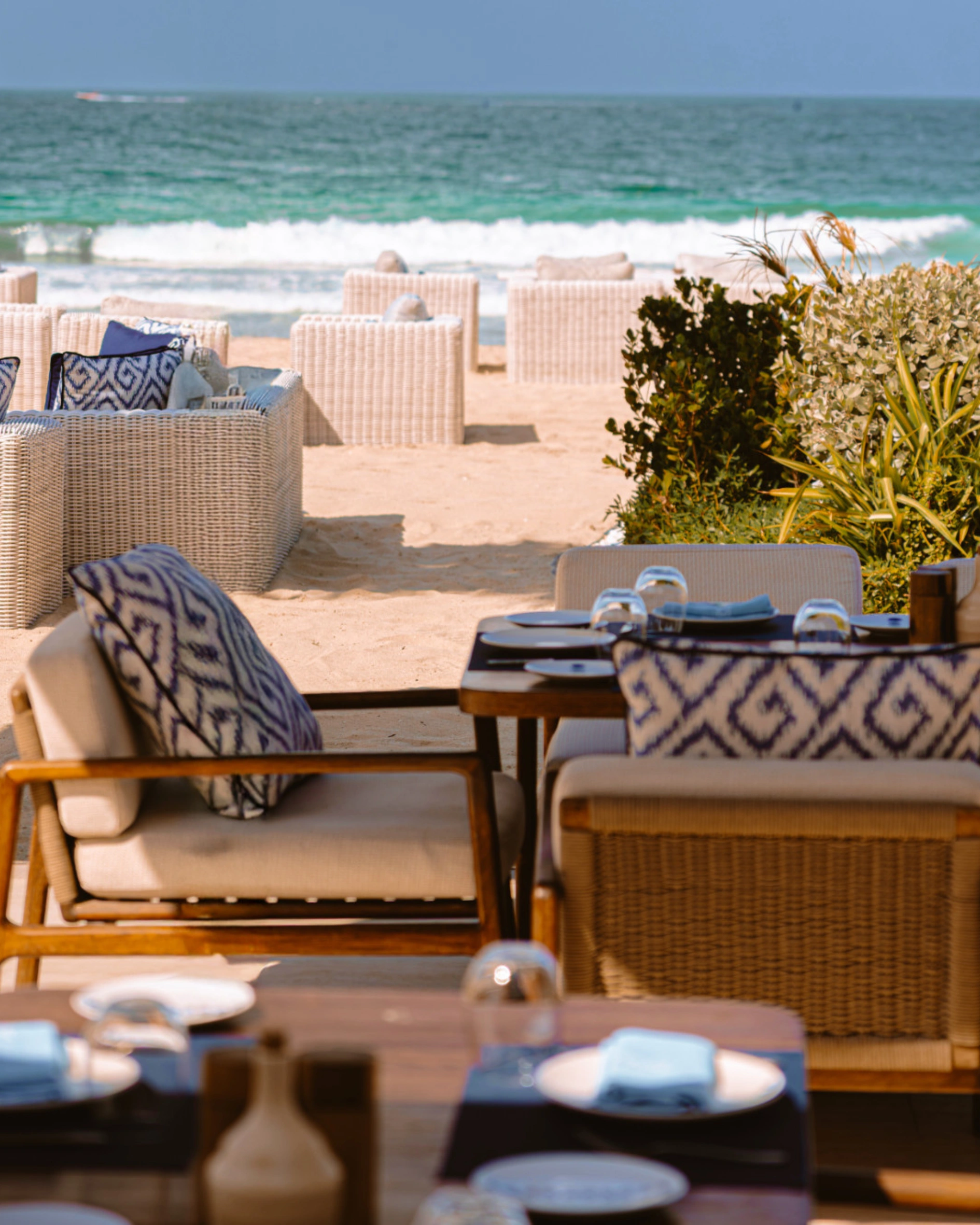 best restaurants for long lunches in dubai uae middle east shimmers madinat jumeirah