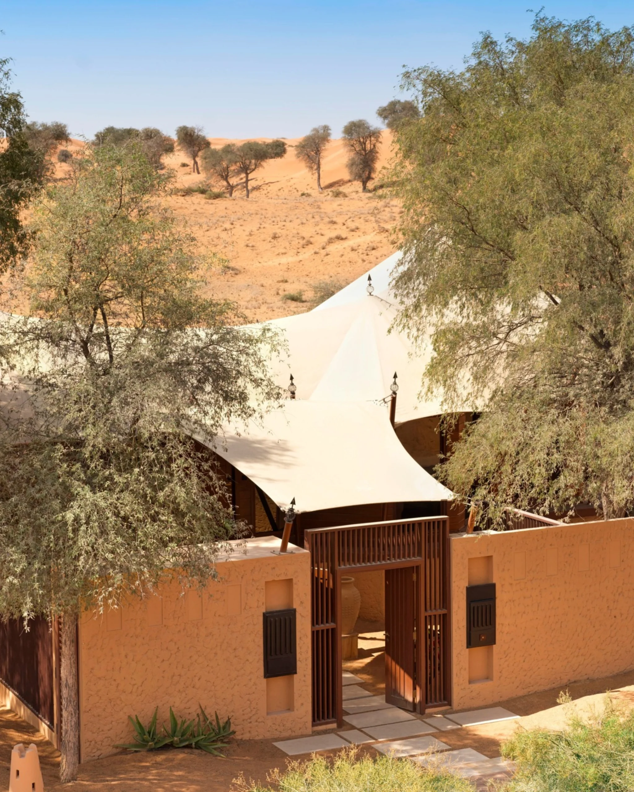 uae long weekend best luxury hotels the ritz carlton al wadi desert ras al khaimah