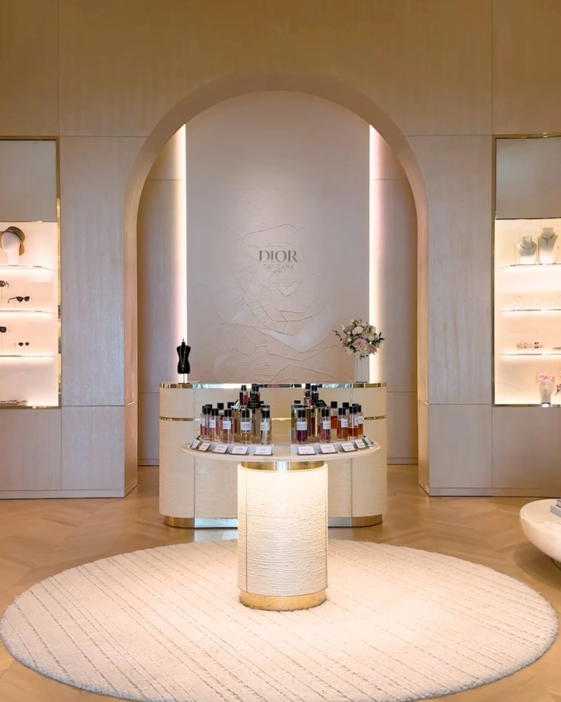 what to do in dubai this june dior spa the lana
