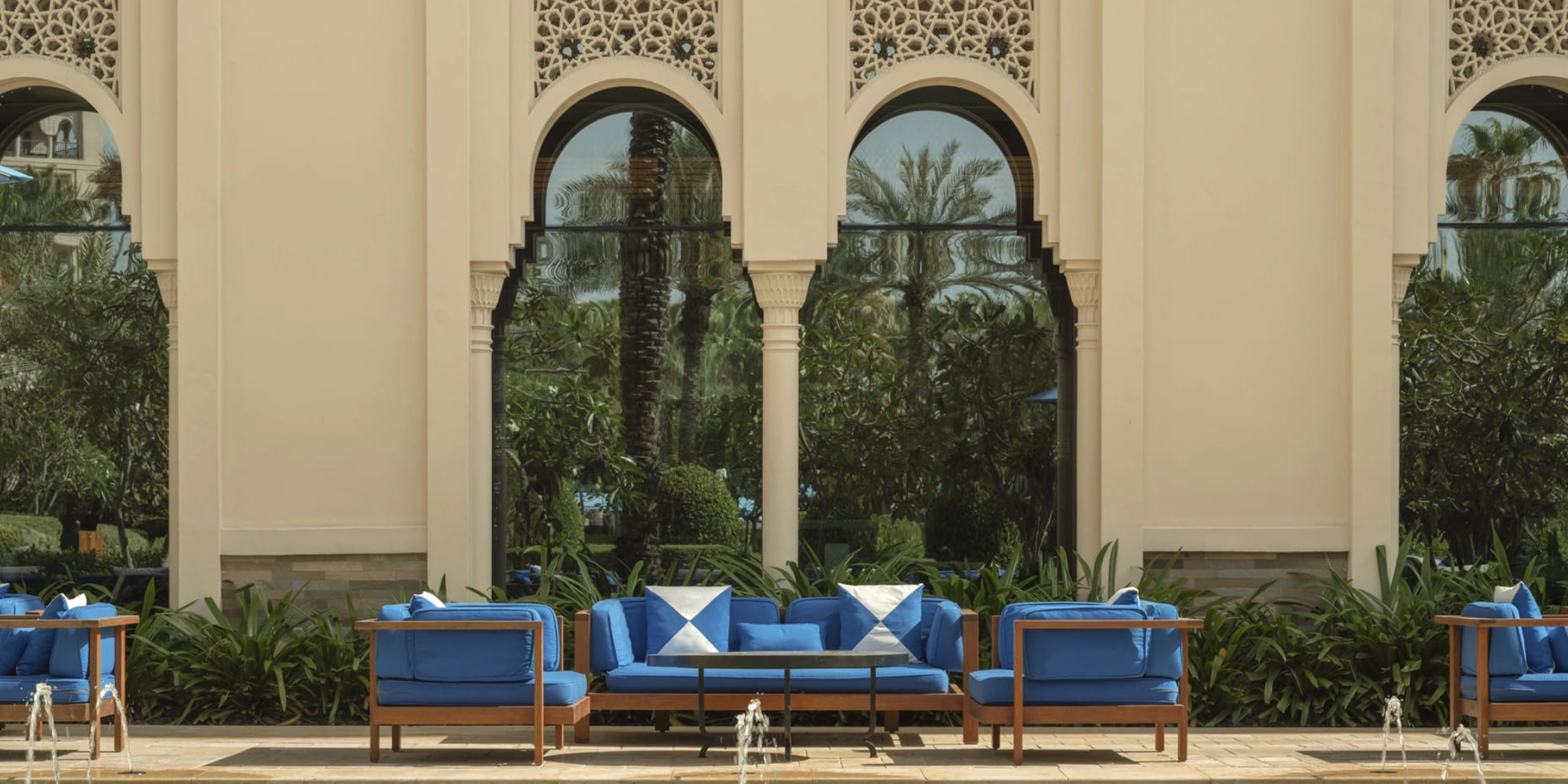 four seasons jumeirah dubai uae luxury hotel