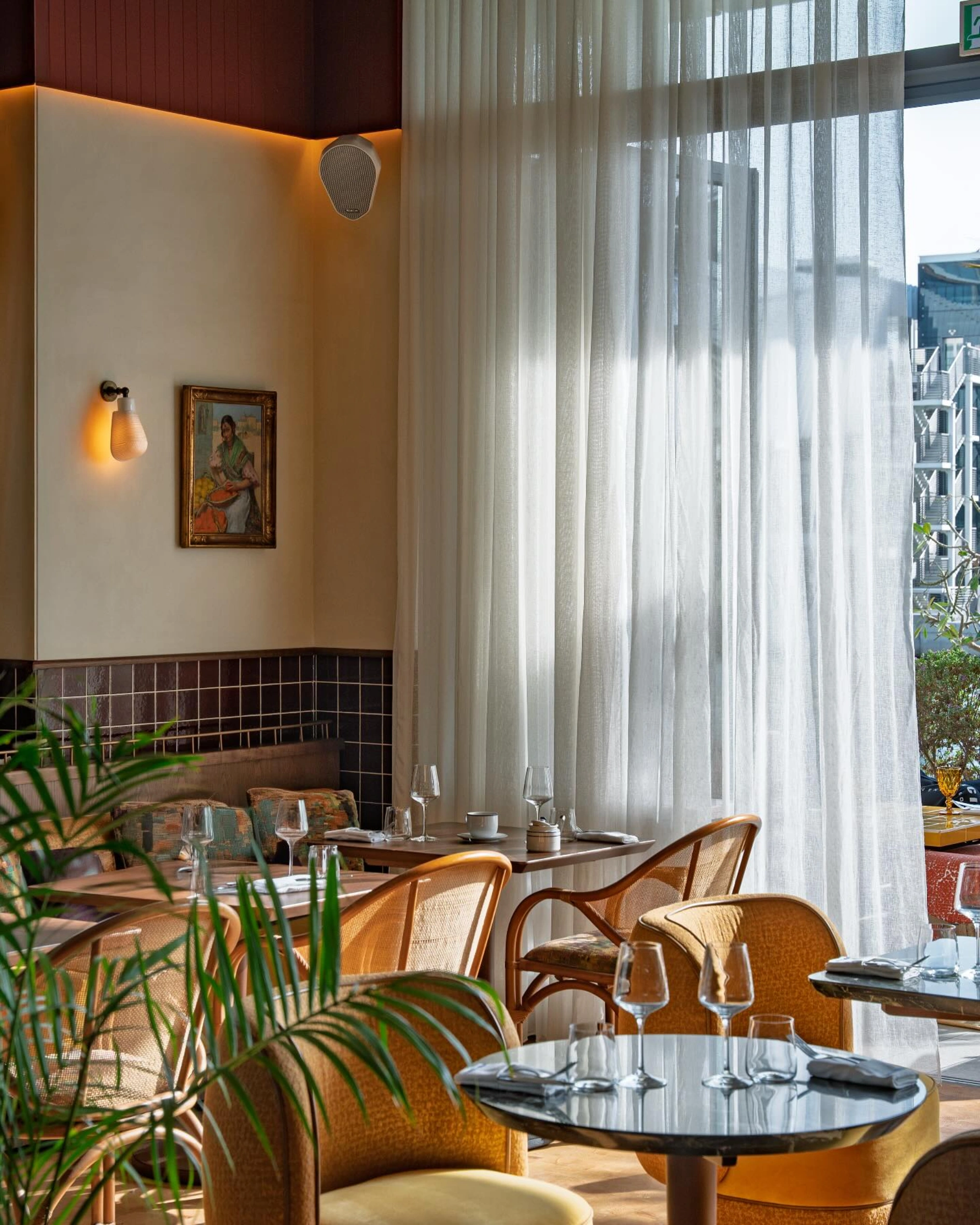 four seasons jumeirah dubai lana lusa