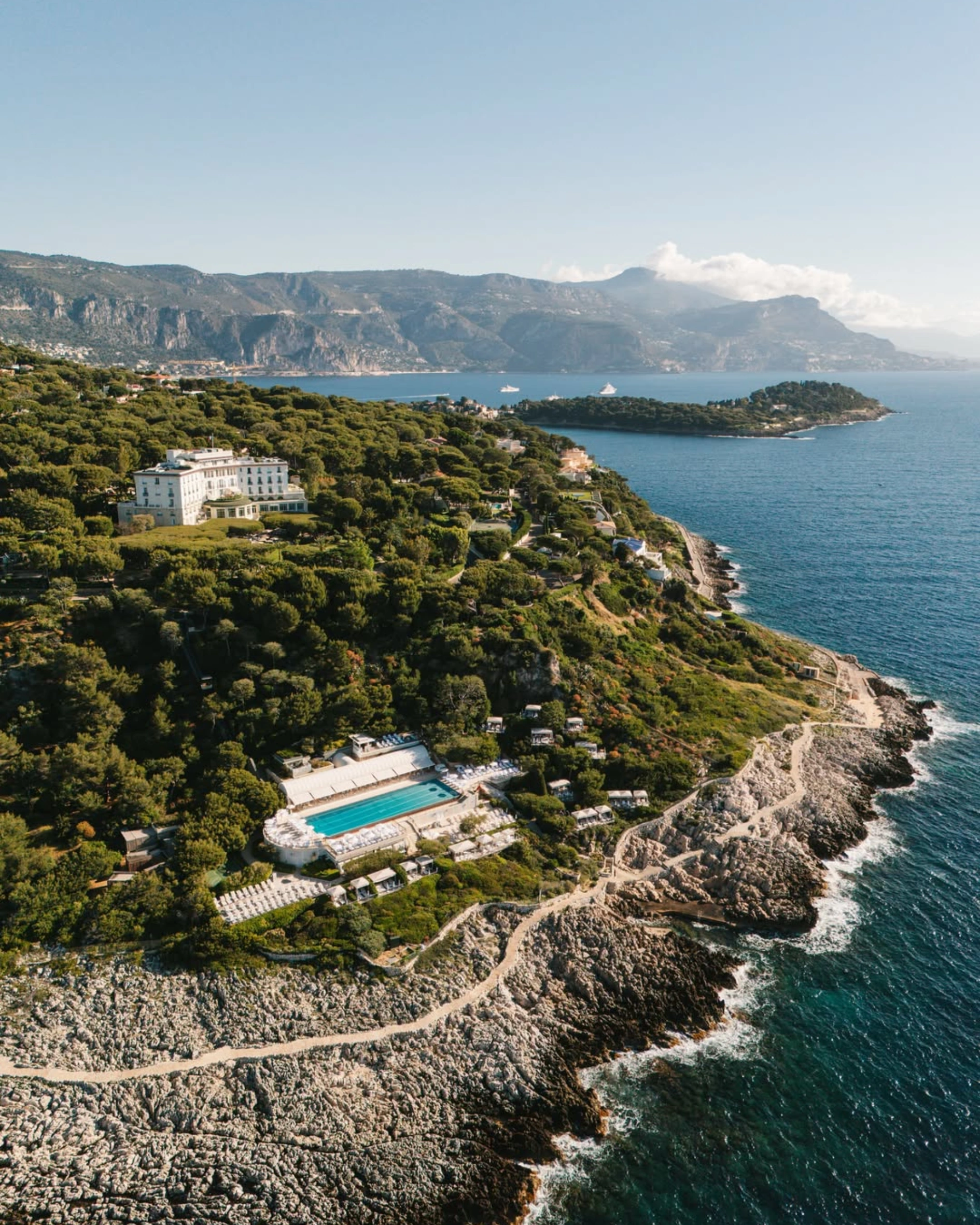 inside look four seasons grand hotel du cap ferrat france cote d'azur
