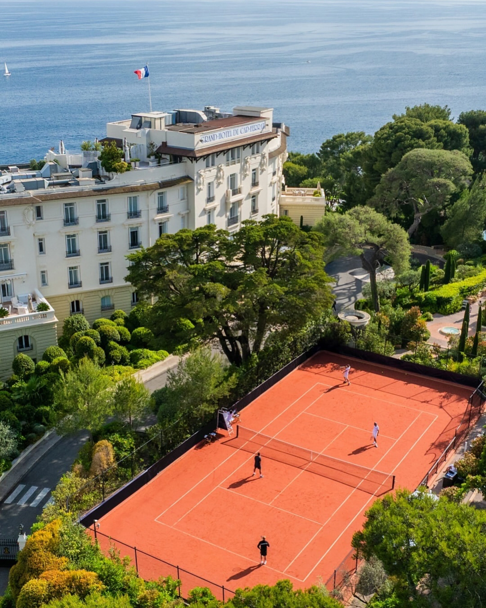 inside look four seasons grand hotel du cap ferrat france cote d'azur