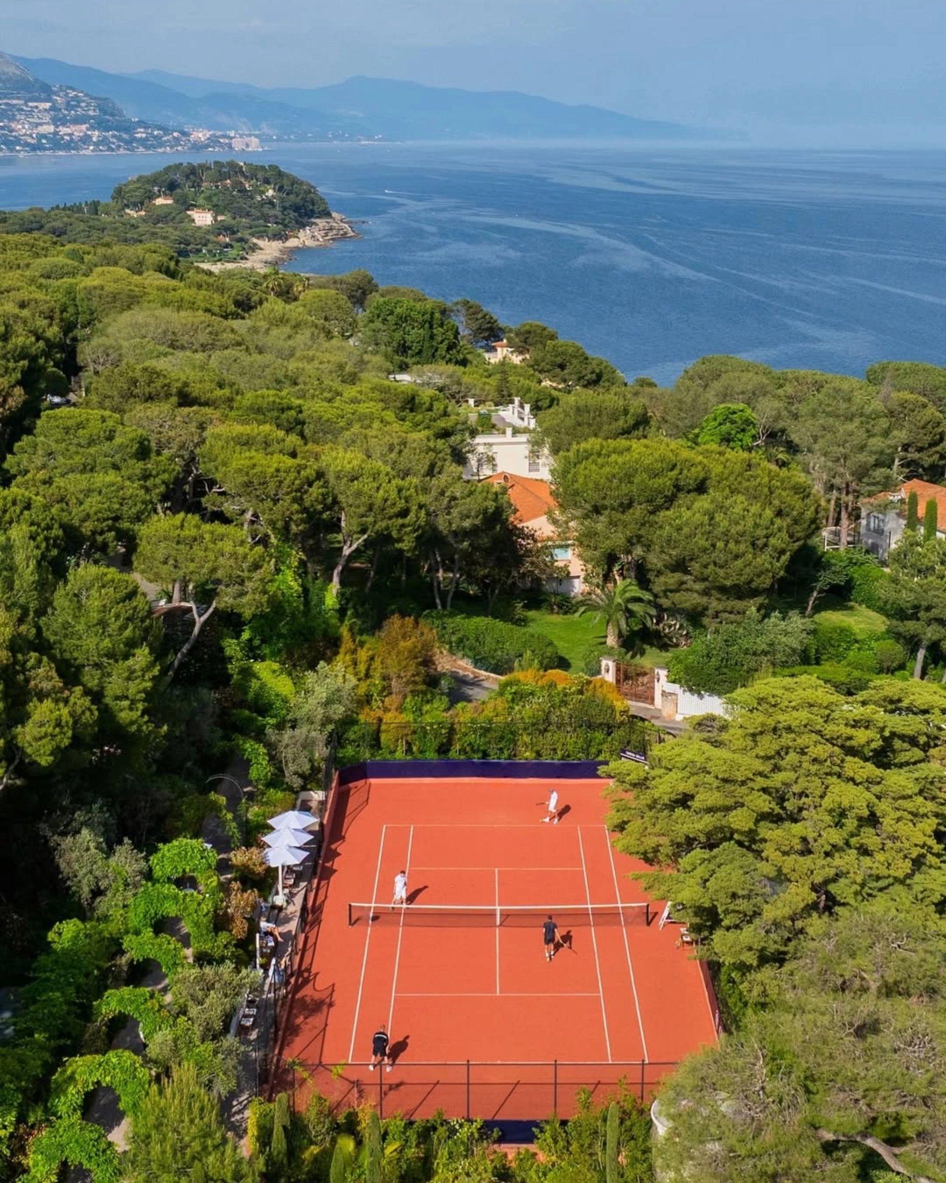 inside look four seasons grand hotel du cap ferrat france cote d'azur