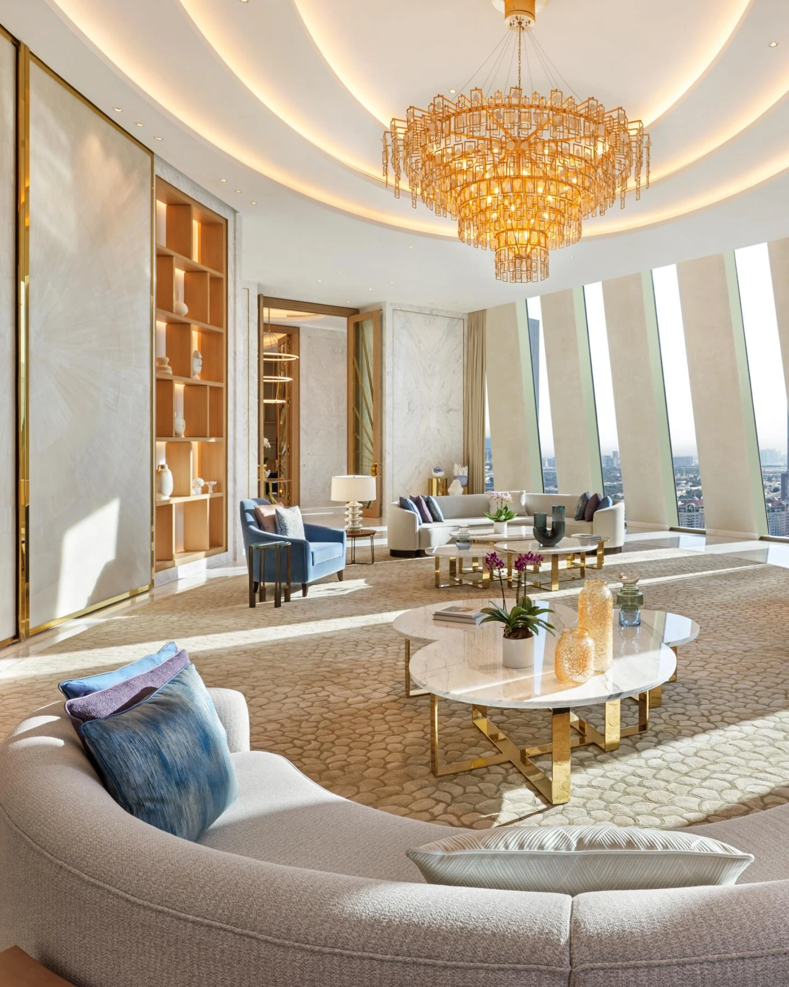 what to do in dubai this august