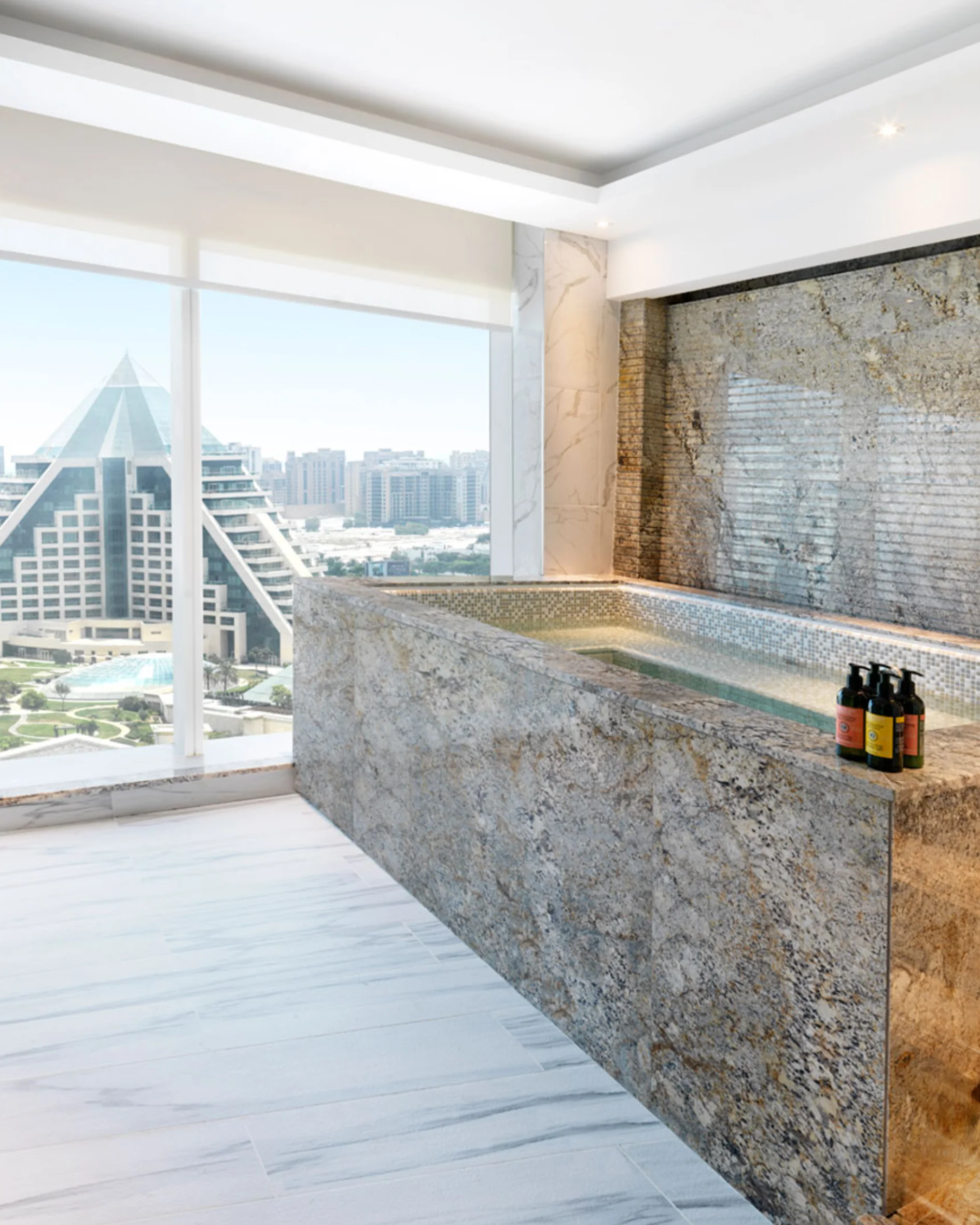 what to do in dubai this august